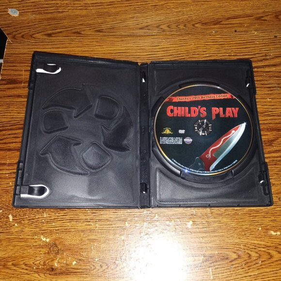 Childs Play (DVD, 2015, Widescreen, Canadian) Brad Dourif, Catherine Hicks - Picture 2 of 3